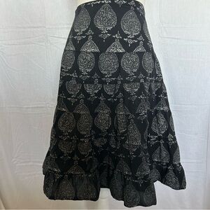 Tunique Black Silver Paisley Print‎ Tiered Ruffle Maxi Skirt Size L